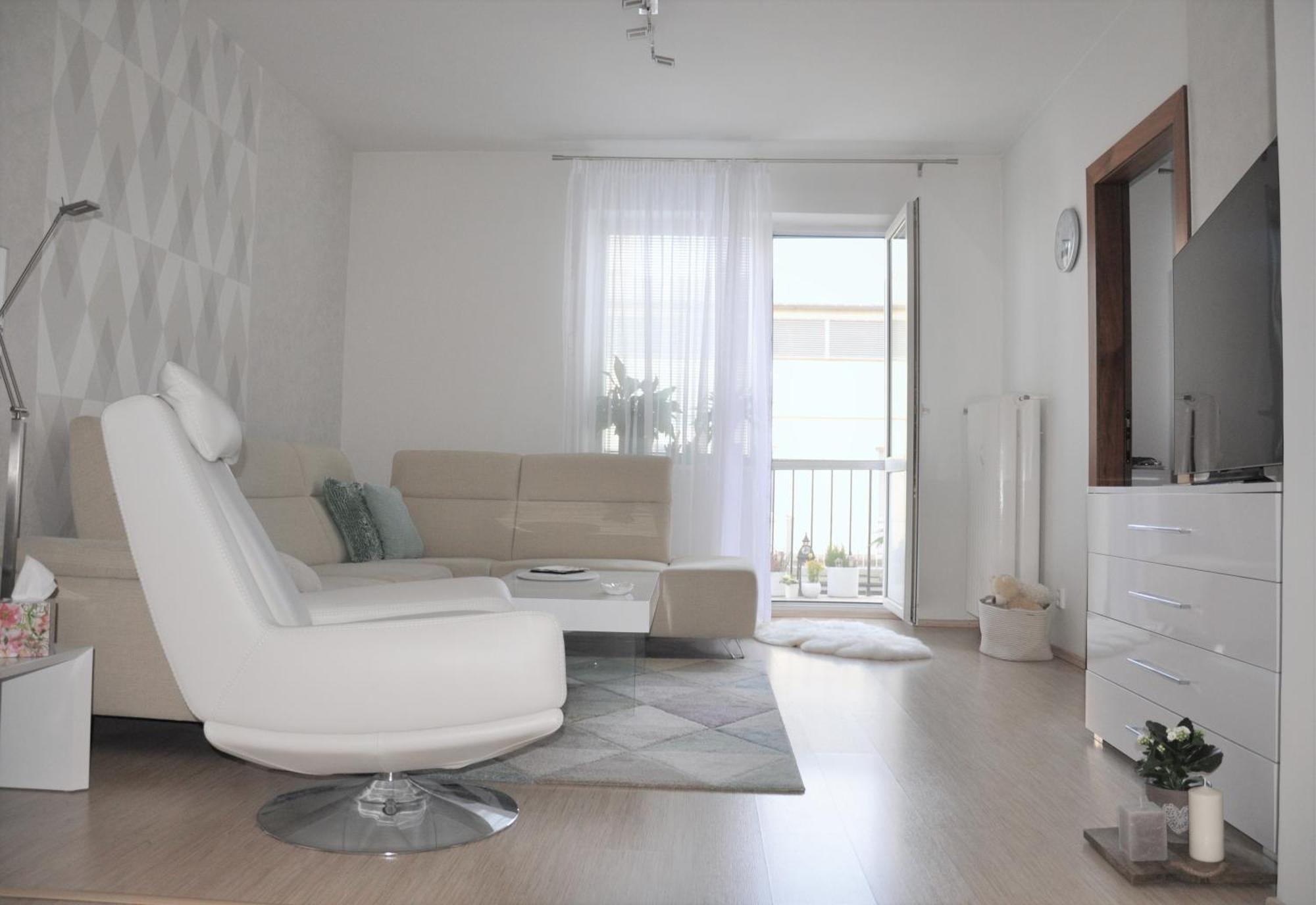 Amazing Flat In Old Town With Large Balcony Apartment Bratislava Bagian luar foto